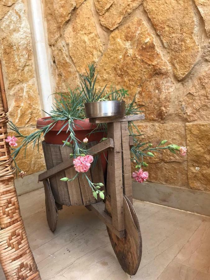 Luna Motel Naqoura Dış mekan fotoğraf